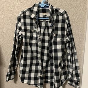 Boys Size 6 Buffalo Plaid Tucker + Tate Shirt